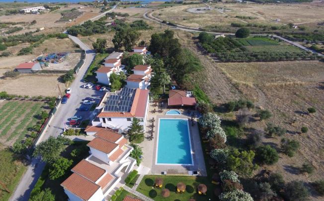 Фото отеля Vallian Village Hotel