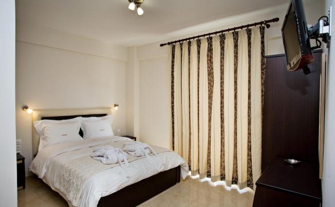 Фото отеля Rg Status Hotel