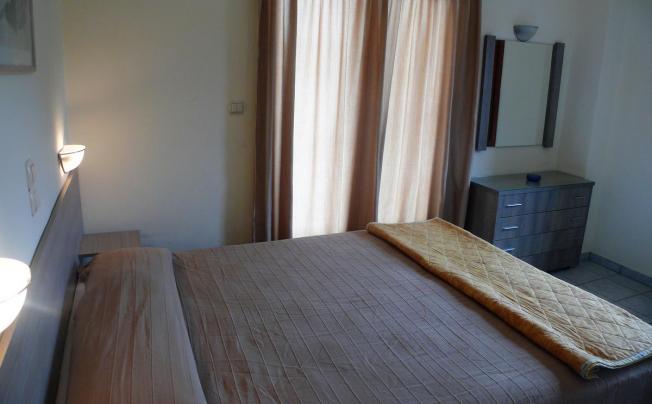 Фото отеля Karyatides Hotel Aigina 