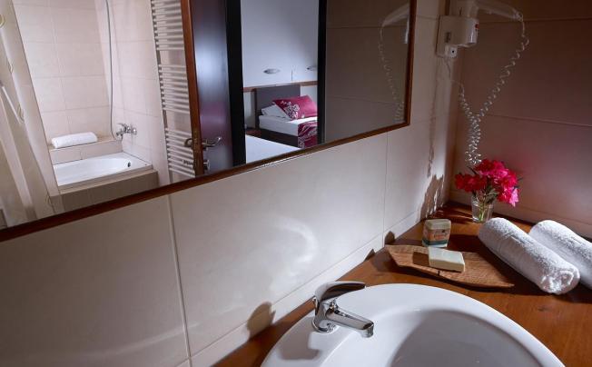 Фото отеля Country Hotel Velani