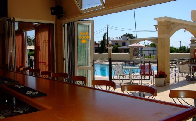 Фото отеля Antonios Hotel