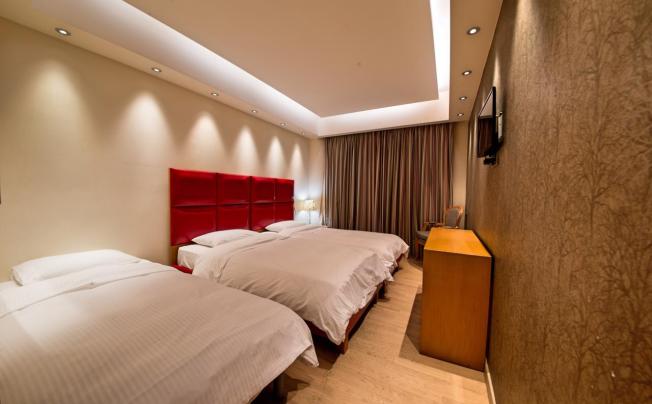 Фото отеля Comfy Boutique Hotel