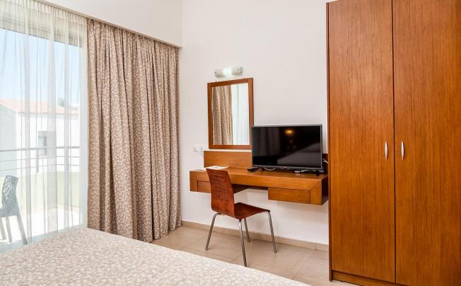 Фото отеля BELLA PAIS HOTEL & APARTMENTS