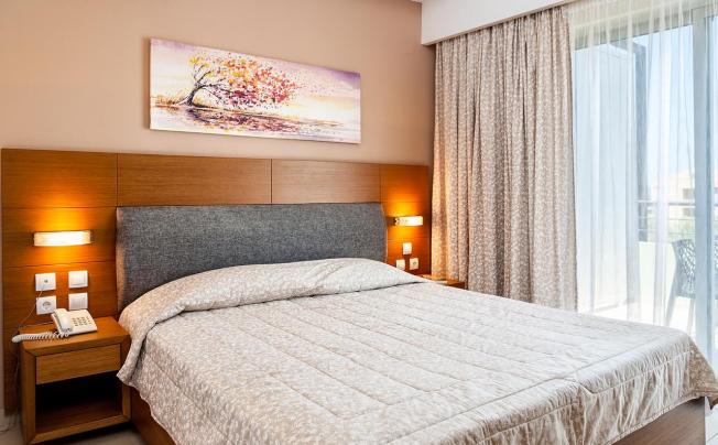 Фото отеля BELLA PAIS HOTEL & APARTMENTS