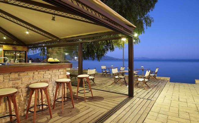 Фото отеля Avantis Suites Hotel