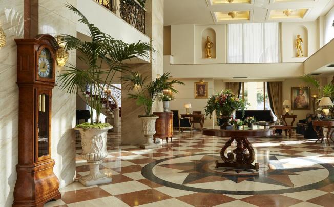 Фото отеля Mediterranean Palace Hotel  