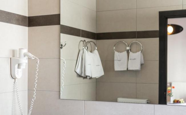 Фото отеля Areos Hotel 