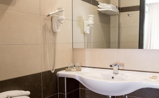Фото отеля Areos Hotel 