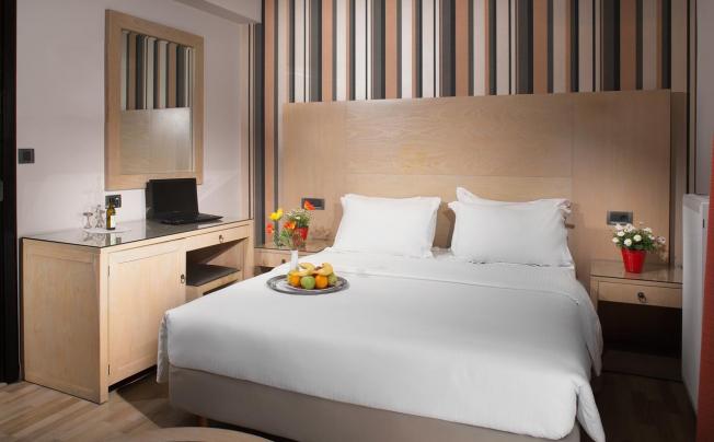 Фото отеля Areos Hotel 