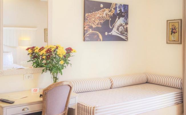 Фото отеля Art Hotel Debono