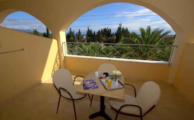 Фото отеля Art Hotel Debono