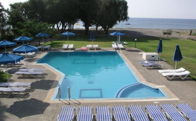 Фото отеля Stafilia Beach Hotel