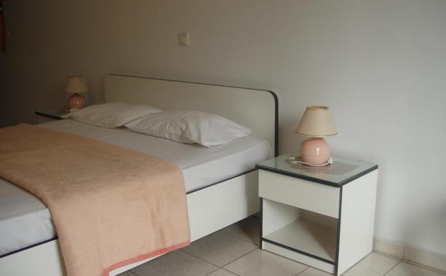 Фото отеля ARIS APARTMENTS