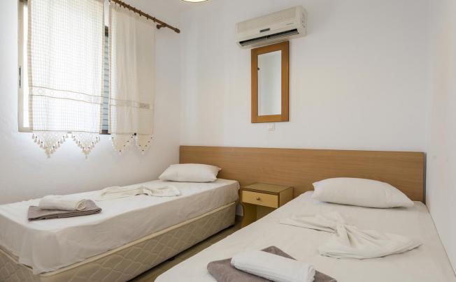 Фото отеля Kardamena Holiday Apartments & Studios