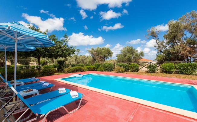 Фото отеля Maroulas Villa Estate