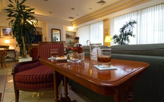 Фото отеля GREEN HILL HOTEL