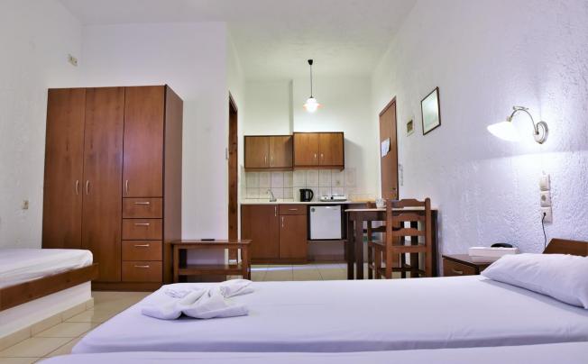 Фото отеля Ideal Hotel Apartments