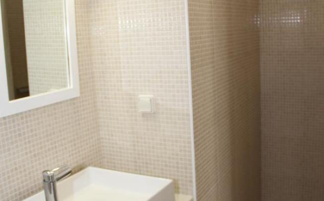 Фото отеля Blue Dolphins Apartments & Suites