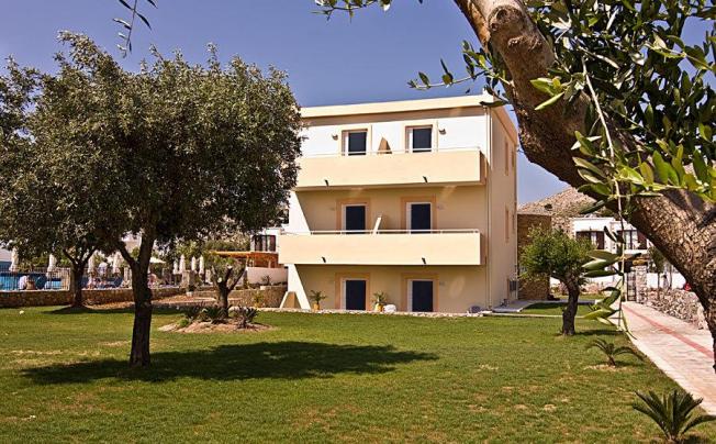 Фото отеля Lindos Blue Sky Studios & Apartments