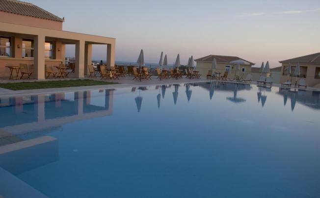 Фото отеля Astra Village Hotel Suites & Spa