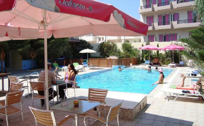 Фото отеля Eleni Palace Apartments