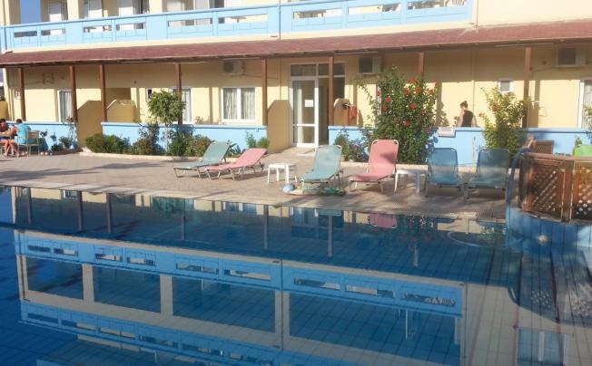 Фото отеля Eleni Palace Apartments