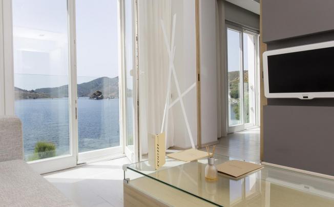 Фото отеля Patmos Aktis Suites & Spa Hotel