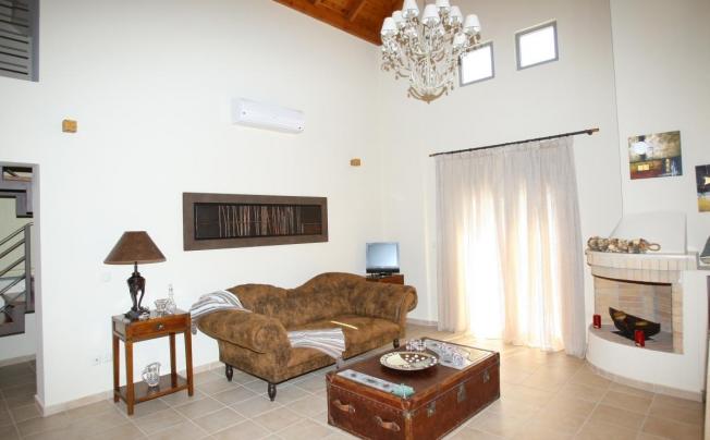 Фото отеля EROFILI VILLAS