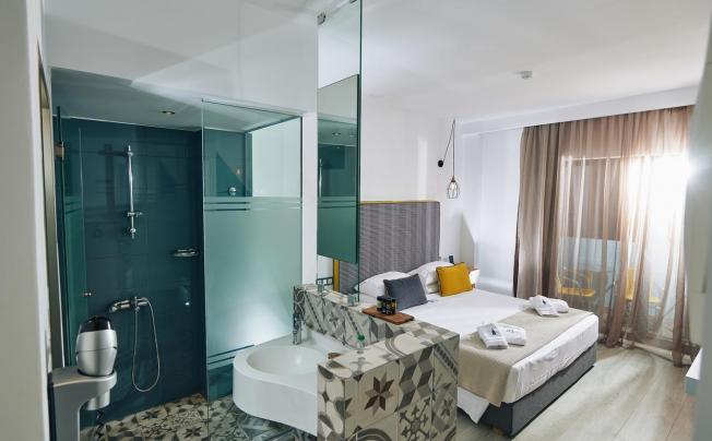 Фото отеля Blue Bottle Boutique Hotel