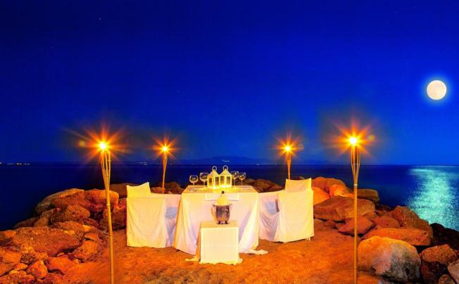 Фото отеля Petrino Suites Hotel