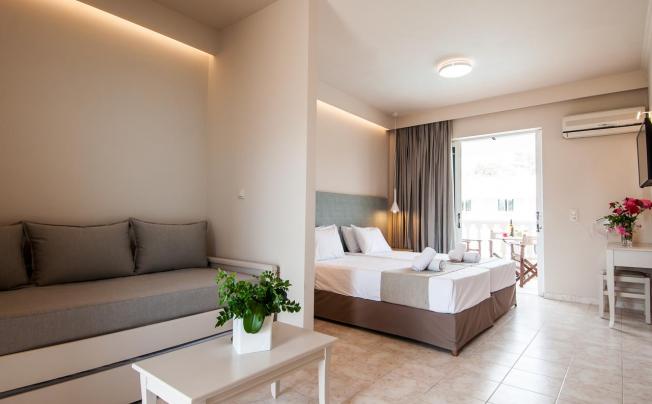 Фото отеля Ilios Hotel Laganas