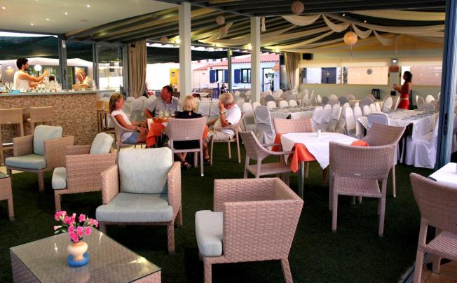 Фото отеля Thalassi Hotel