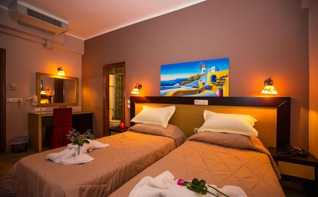 Фото отеля Kyparissia Beach Hotel