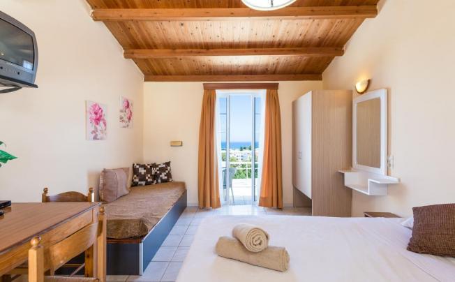 Фото отеля Castello Bianco Aparthotel