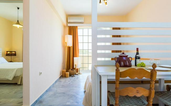Фото отеля Castello Bianco Aparthotel
