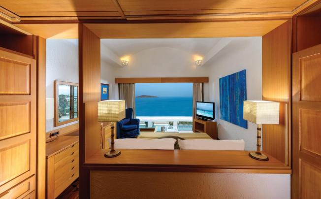 Фото отеля Elounda Peninsula All Suite Hotel