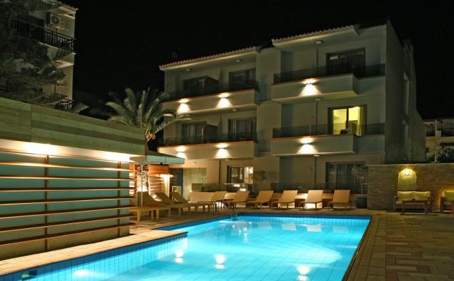 Фото отеля Bourtzi Boutique Hotel