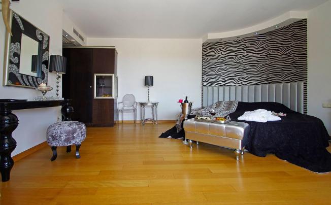 Фото отеля Mediterranean Princess Hotel