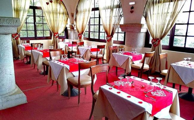 Фото отеля Elafos Hotel