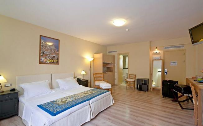 Фото отеля Efplias Hotel