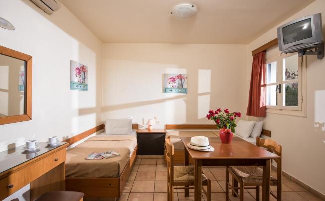 Фото отеля Dia Apartments