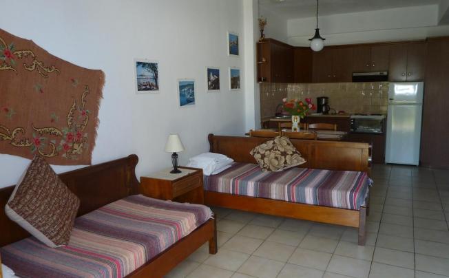 Фото отеля Villa Oasis Nea Potidea