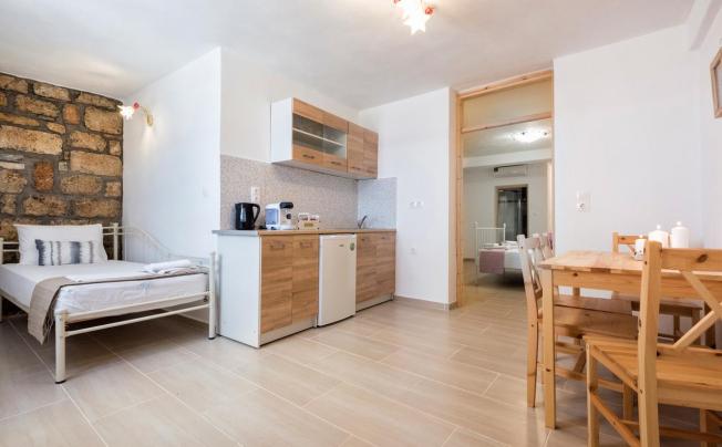 Фото отеля Ktima Zantidi Hotel