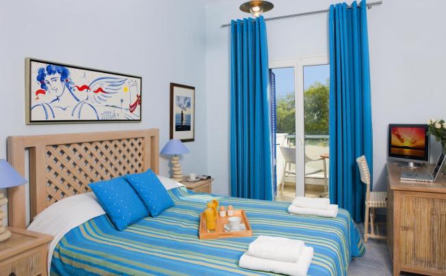 Фото отеля Alesahne Beach Hotel