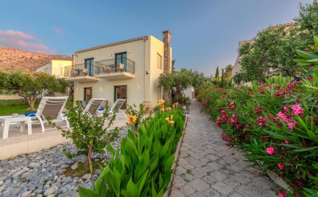 Фото отеля Nefeli Villas