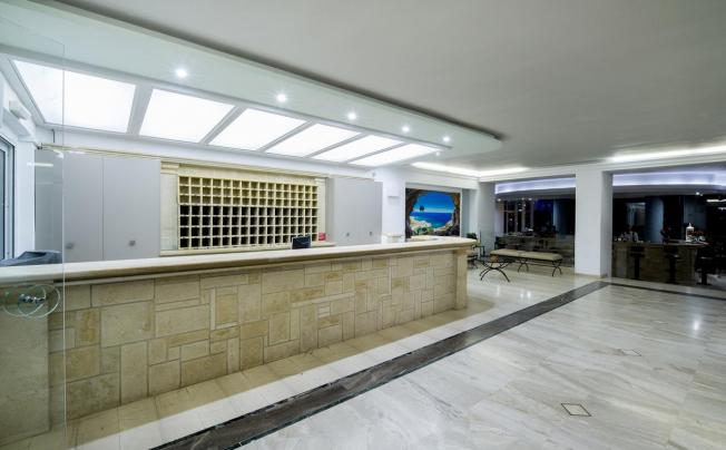 Фото отеля Horizon Beach Hotel & Stelios Family Rooms