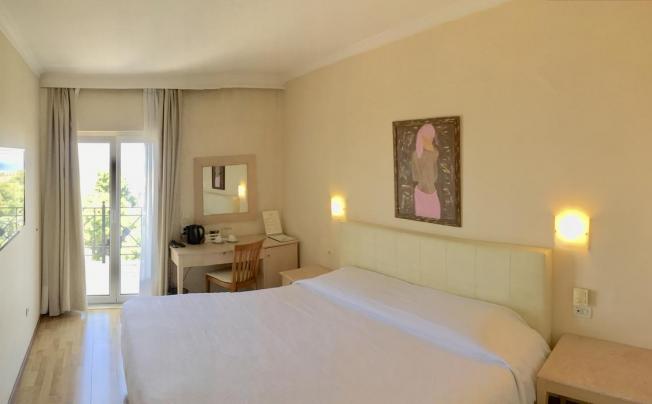 Фото отеля LONDON HOTEL 