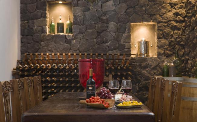 Фото отеля Kalestesia Suites 