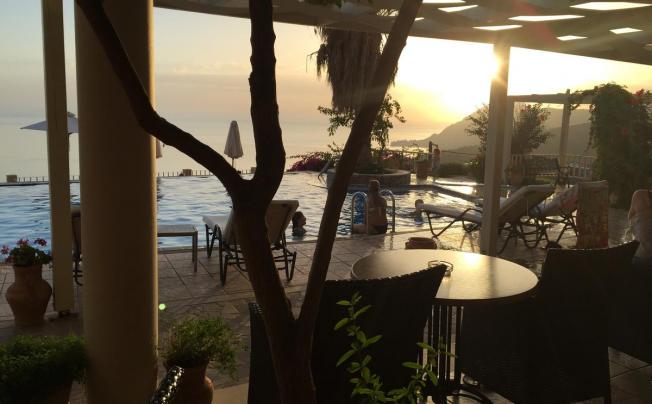 Фото отеля Stefanos Village Hotel