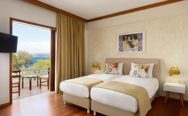 Фото отеля Wyndham Loutraki Poseidon Resort